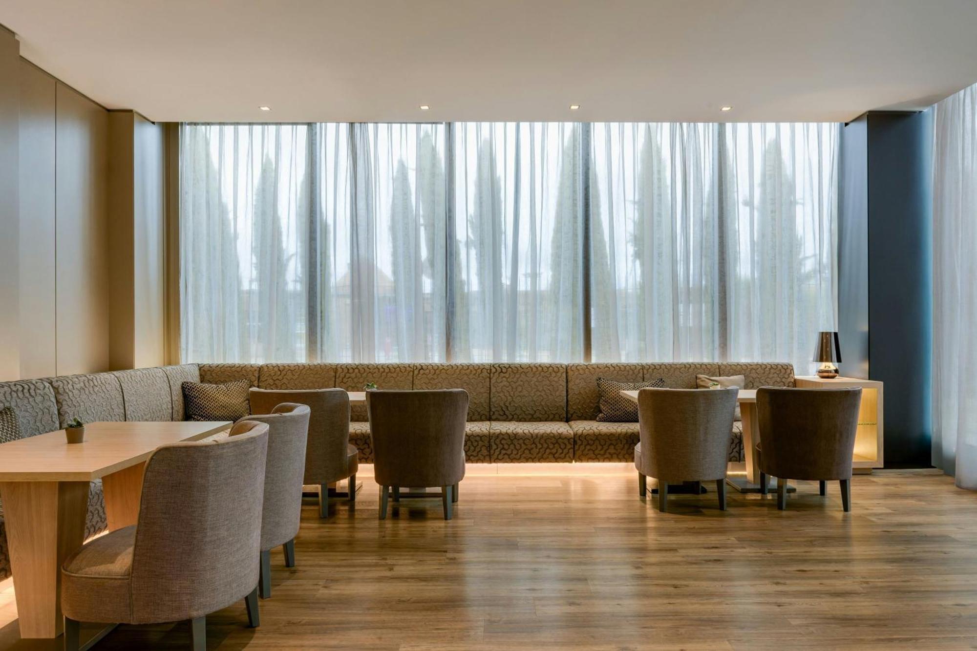 Pozuelo de Alarcón Ac Hotel La Finca By Marriott מראה חיצוני תמונה